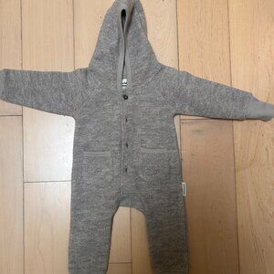 Finch & Fable Wool Onepiece Overall 6-12 month size